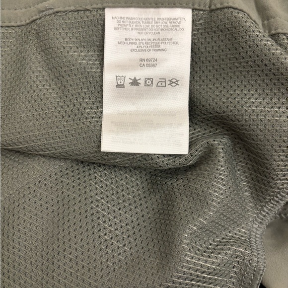 Women's Columbia Black and Green Shorts Bundle - Picture 4 of 8